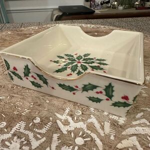 Lenox Dimension Collection Holiday‎ Square Napkin Cocktail Holder Holly & Berry